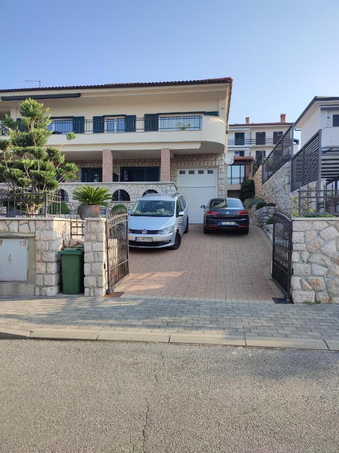 Biuk Apartments Нови-Винодолски Экстерьер фото