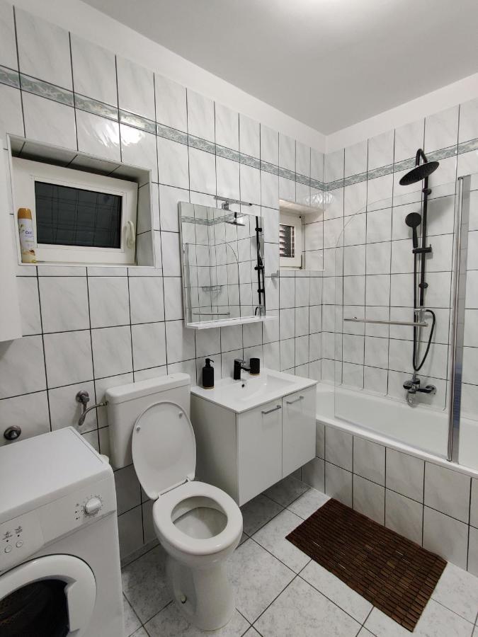 Biuk Apartments Нови-Винодолски Экстерьер фото