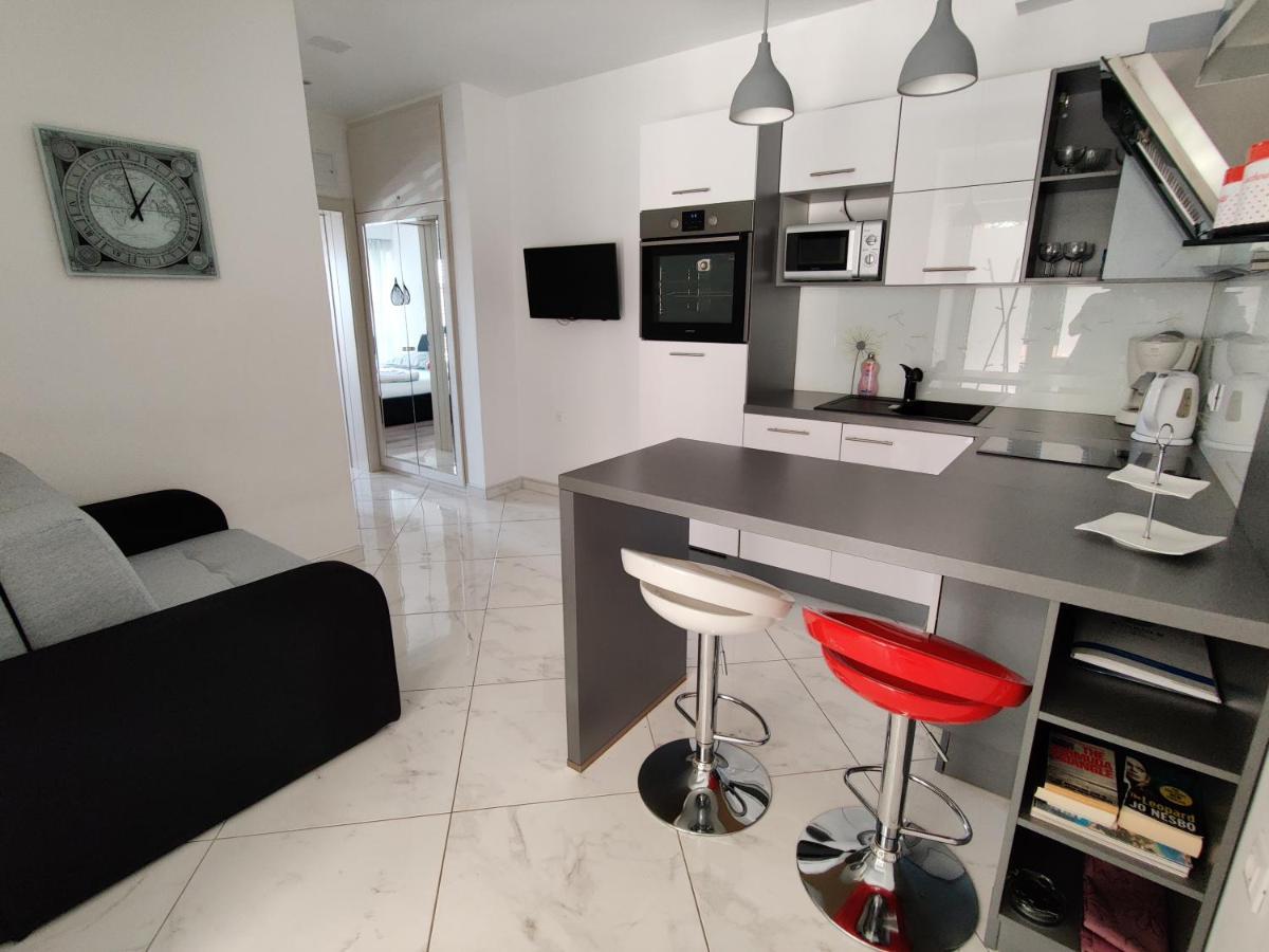 Biuk Apartments Нови-Винодолски Экстерьер фото