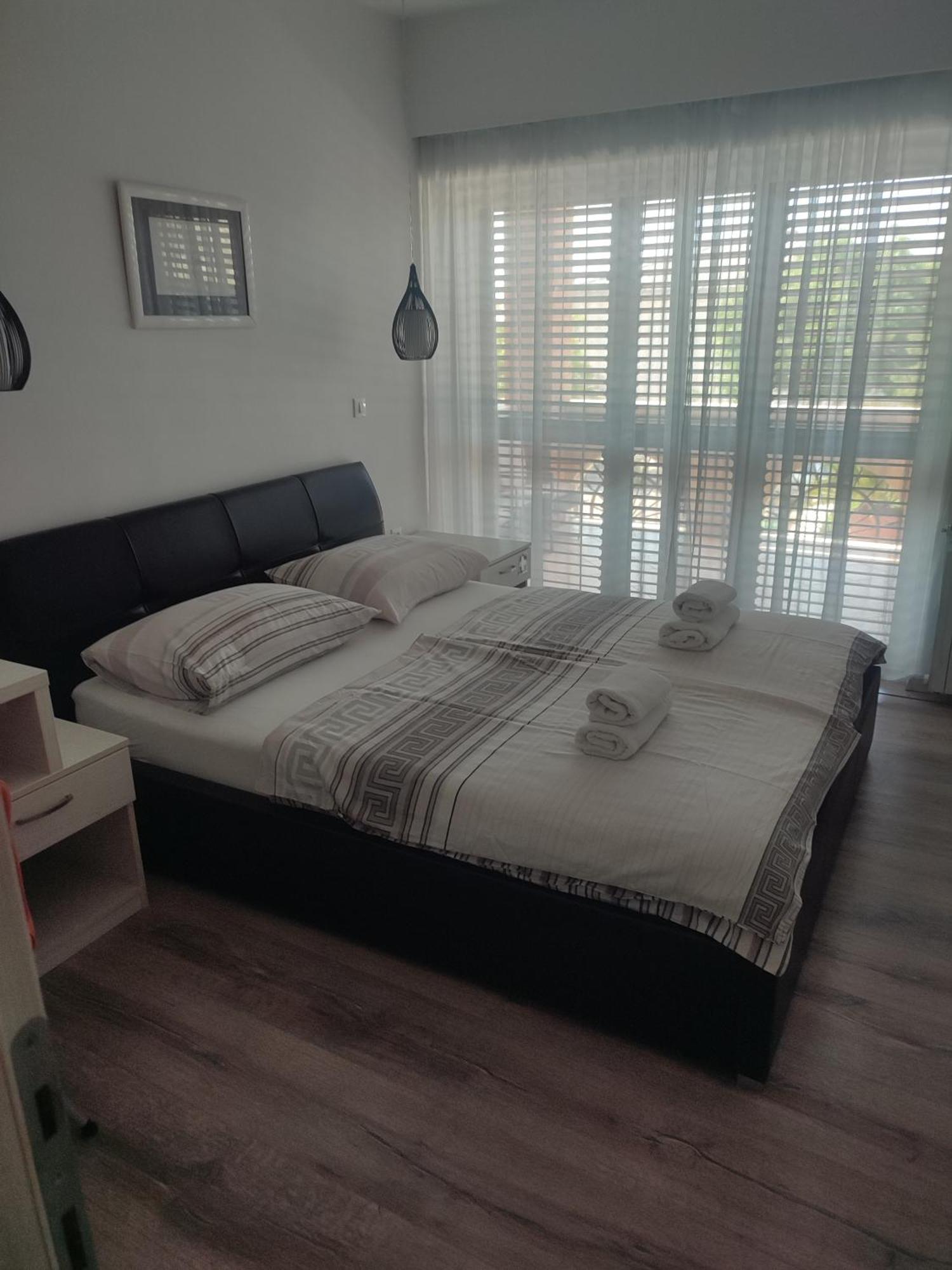 Biuk Apartments Нови-Винодолски Экстерьер фото