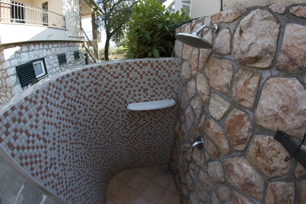 Biuk Apartments Нови-Винодолски Экстерьер фото